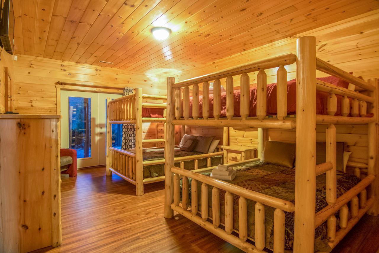 Moose Hollow Lodge Pigeon Forge Ngoại thất bức ảnh