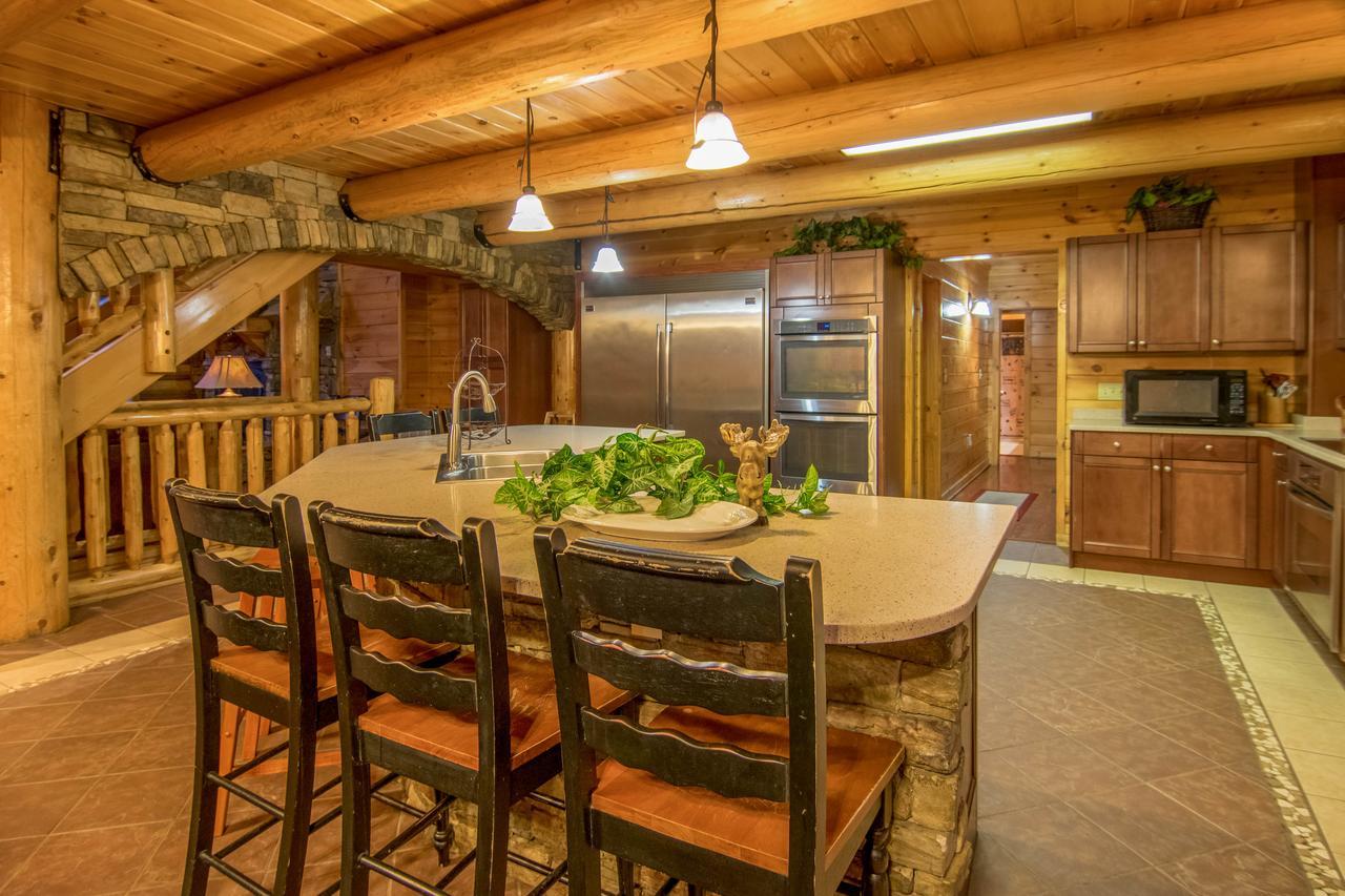 Moose Hollow Lodge Pigeon Forge Ngoại thất bức ảnh