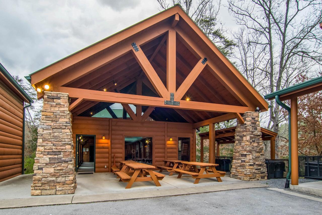 Moose Hollow Lodge Pigeon Forge Ngoại thất bức ảnh