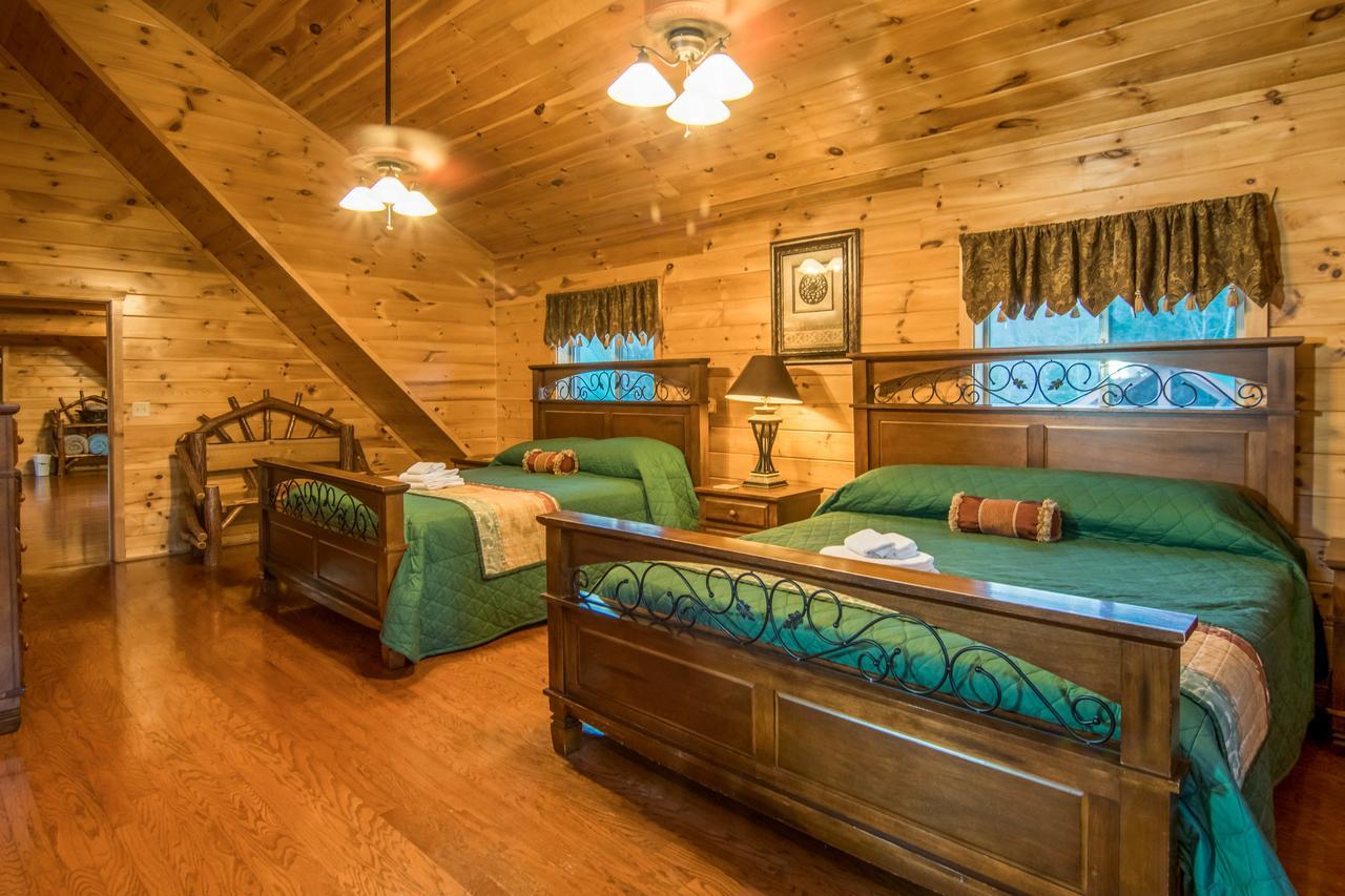 Moose Hollow Lodge Pigeon Forge Ngoại thất bức ảnh